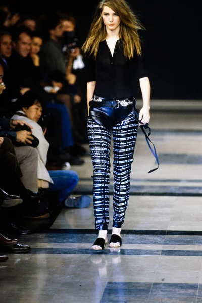 Look 57